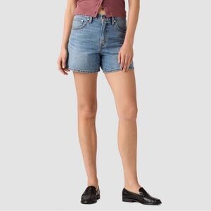 Levi’s Cinch Denim Shorts Size 28